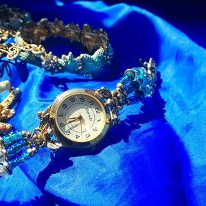 Vintage ladies quartz wrist watch